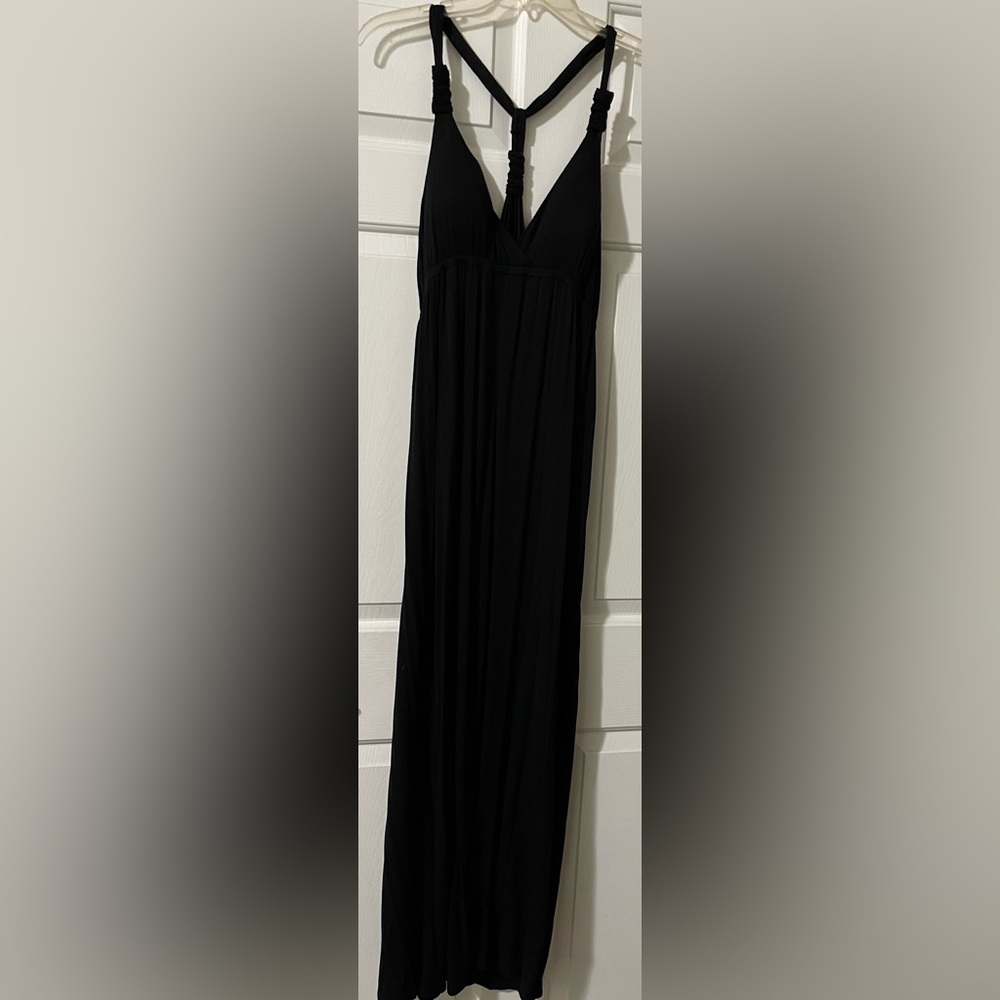 Maxi dress slinky sexy probably cotton/jersey.